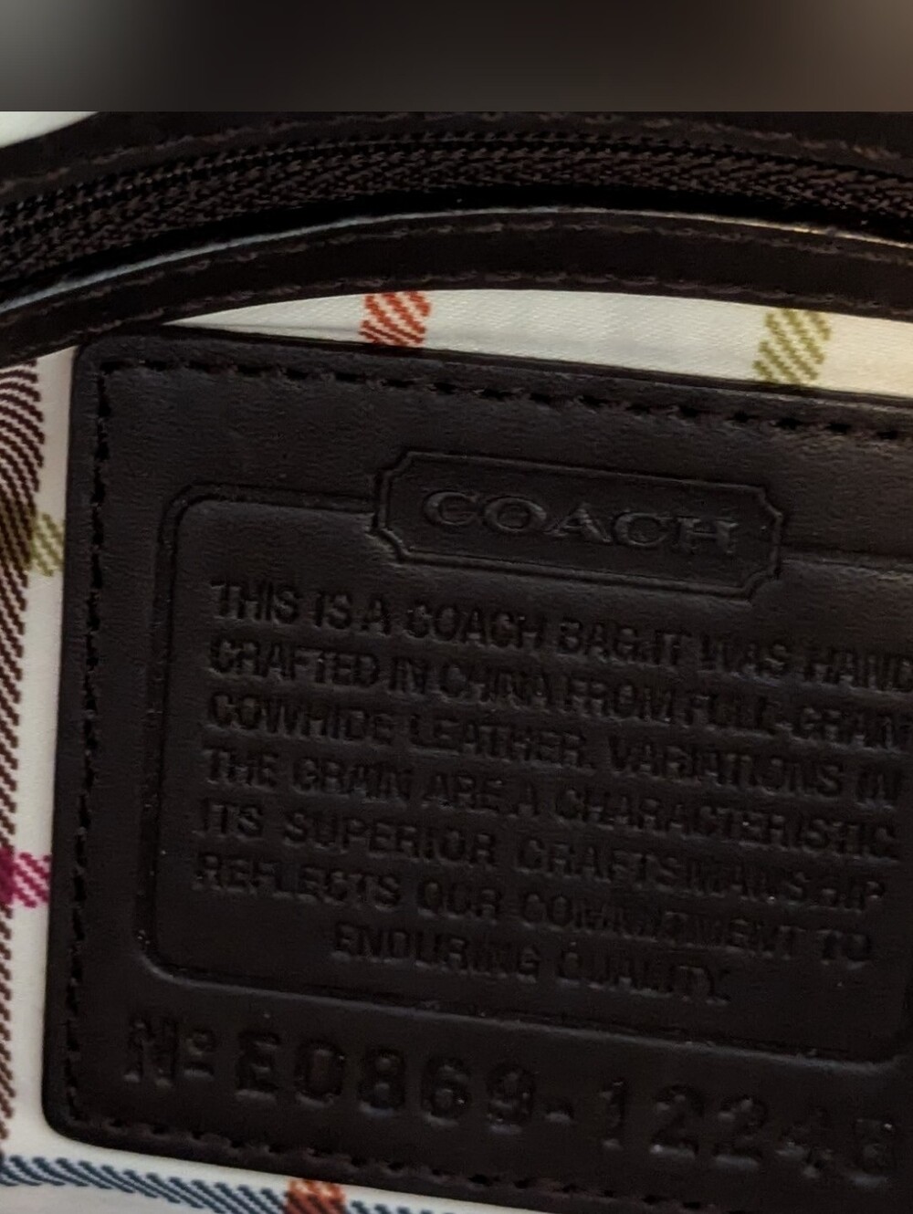Coach Leather Kisslock Purse. - Picture 5 of 12